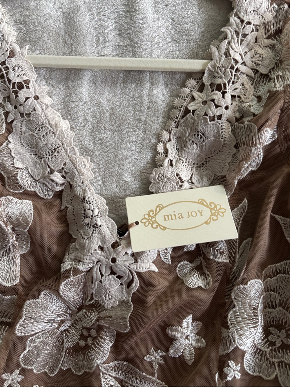 Joyfolie Sheer Floral Lace High-Low Dress in Light Beige and White - Picture 2 of 6
